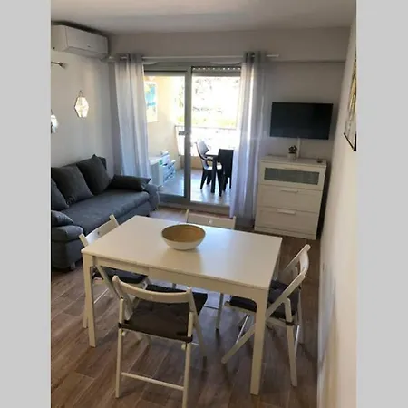 Appartement Studio Port De Proche Des Plages *