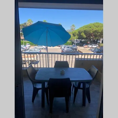 Apartment Studio Port De Proche Des Plages Hyeres